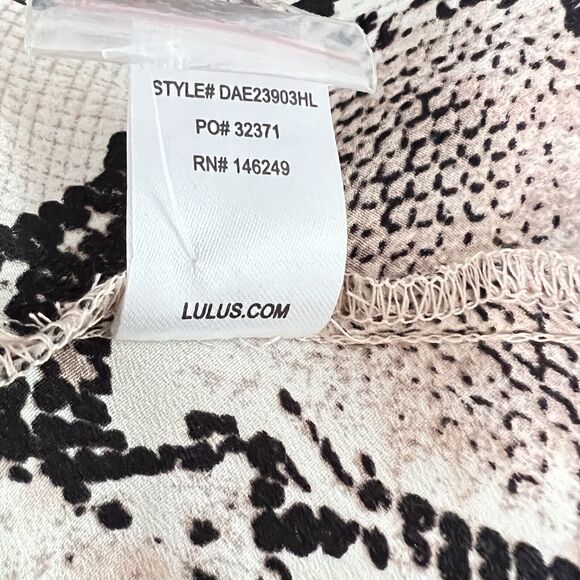 Lulus Lets Snake Grey Snake print Collared Button Front Midi Shirt Dress Sz S - Picture 12 of 12